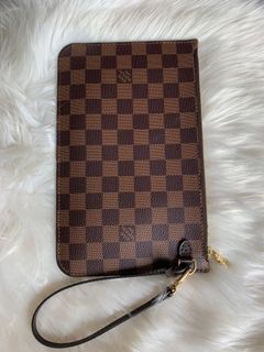 (Category: ) located in . Submitted by bagspace_shop (Listing ID 1016239167, Image 1). Description: .