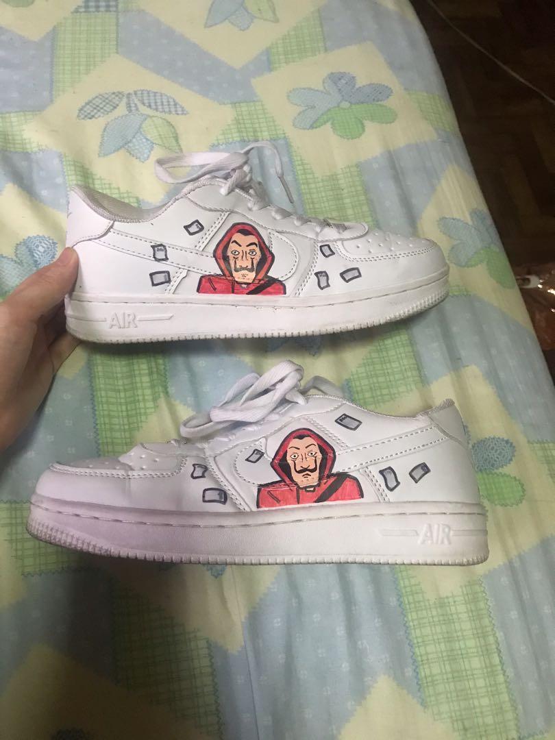 La casa de deals papel nike air force