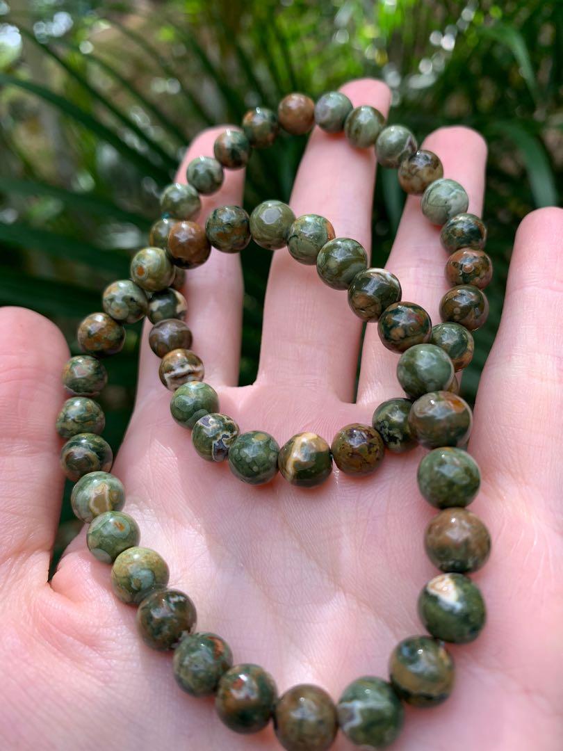 Green jasper jewelry shop