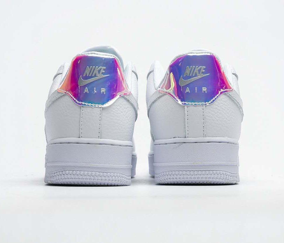 nike holographic air force