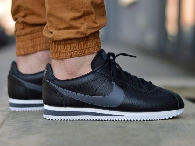 nike cortez black leather mens