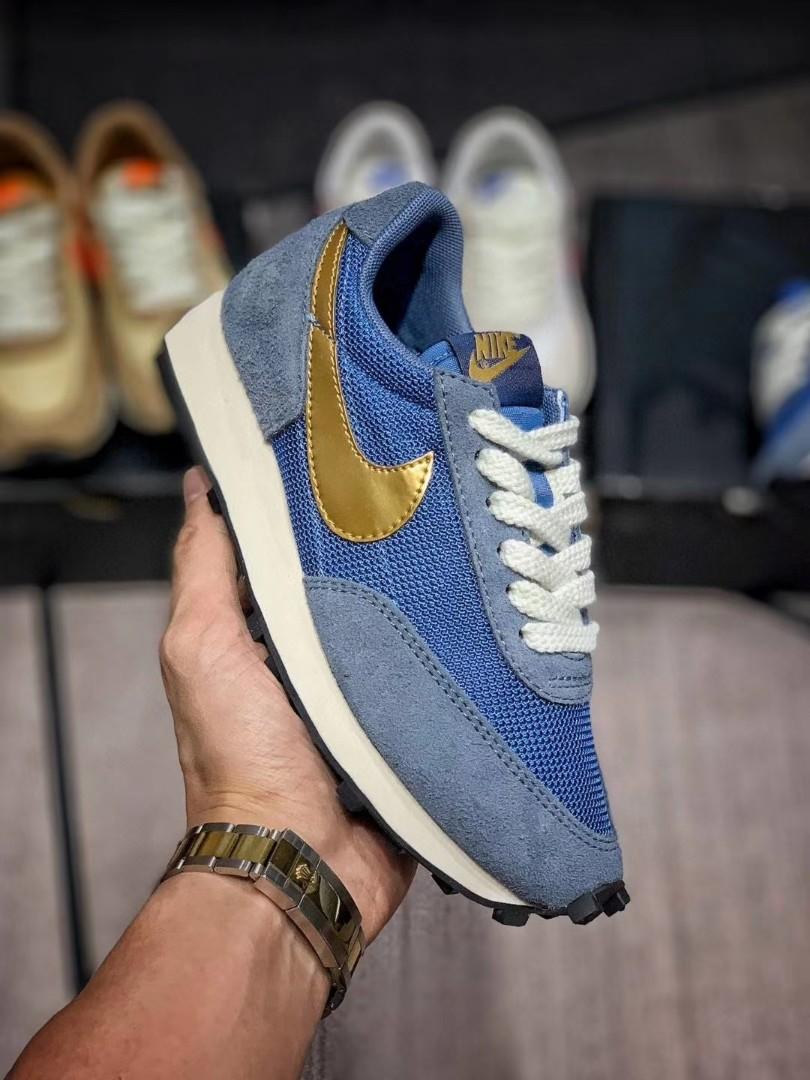 Nike waffle daybreak discount