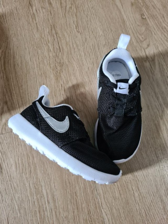 nike roshe one kids