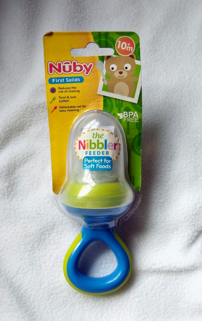nuby nibbler feeder
