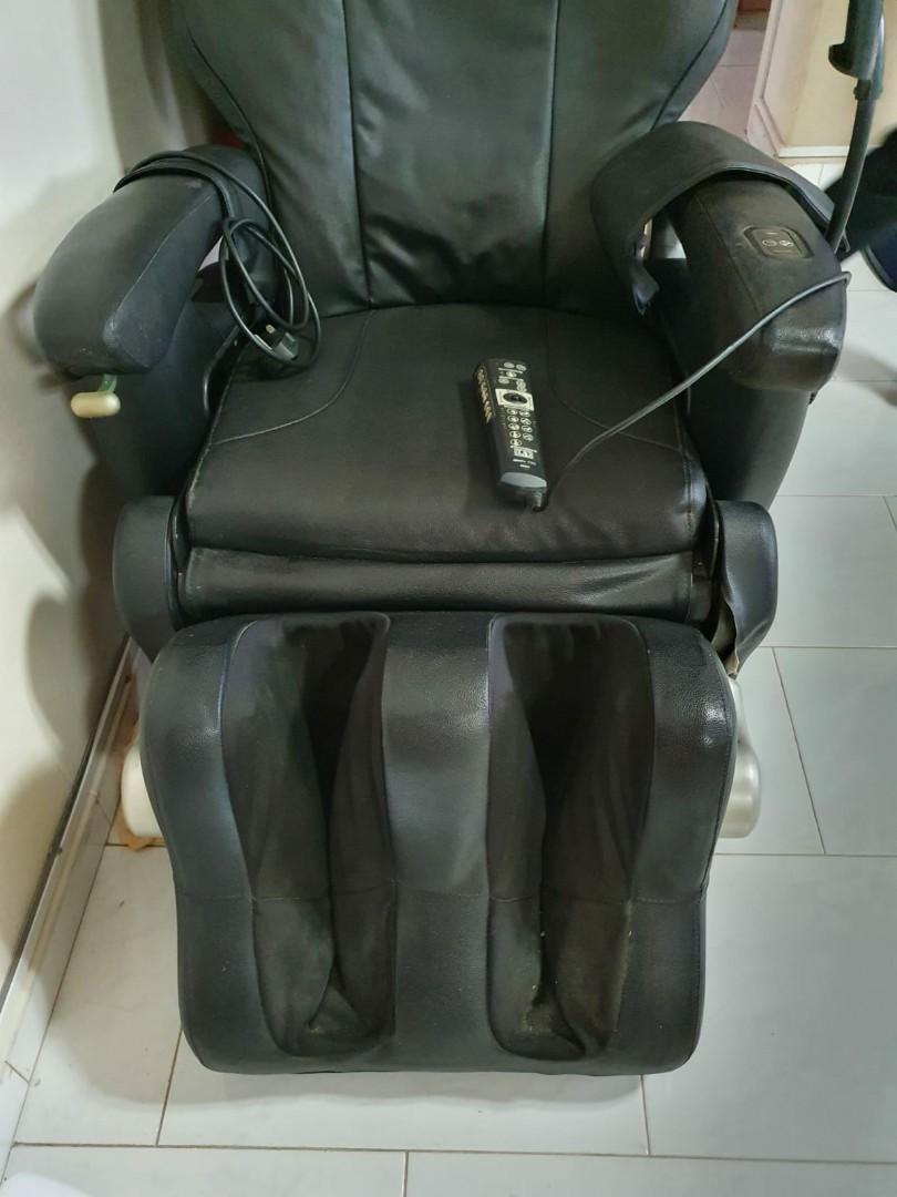 OSIM MASSAGE CHAIR OS7803 iMEDIC PRO, Furniture & Home Living, Furniture, Tablets & Sets on