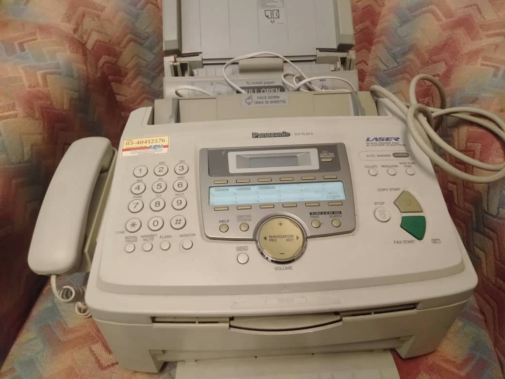 Panasonic Fax Machine KXFL613, Audio, Portable Audio Accessories on