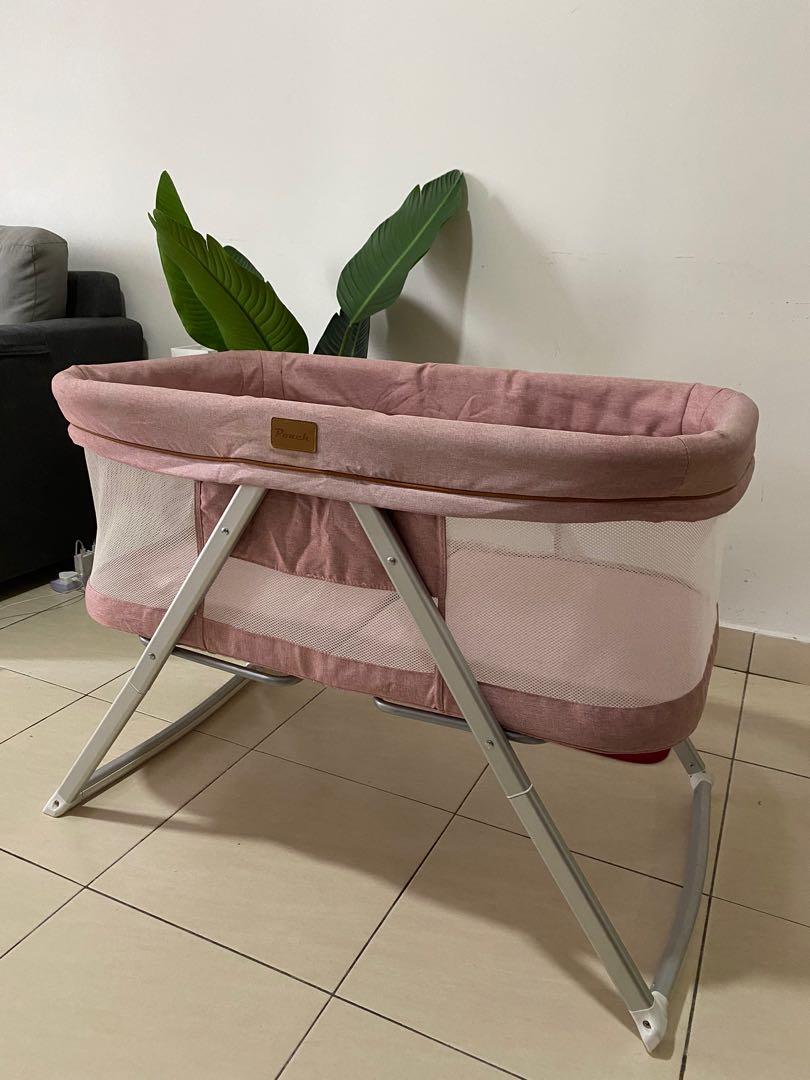 pouch bassinet