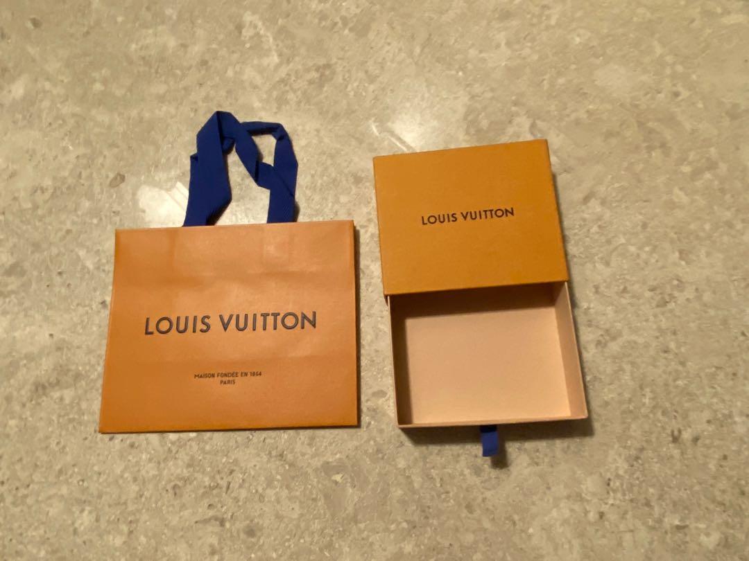 100% Authentic Louis Vuitton Gift Box (Small Goods) 25*14*4.5CM With  Bag/Ribbon