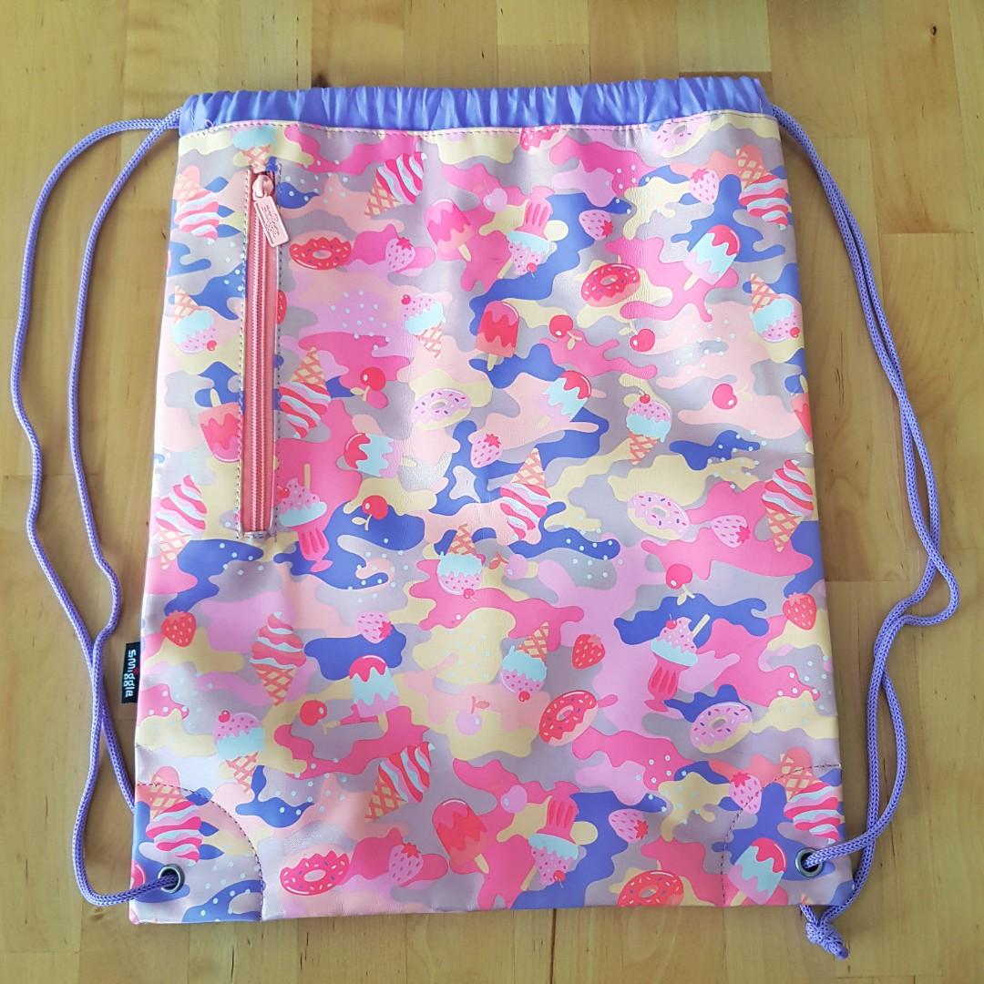 smiggle drawstring bag