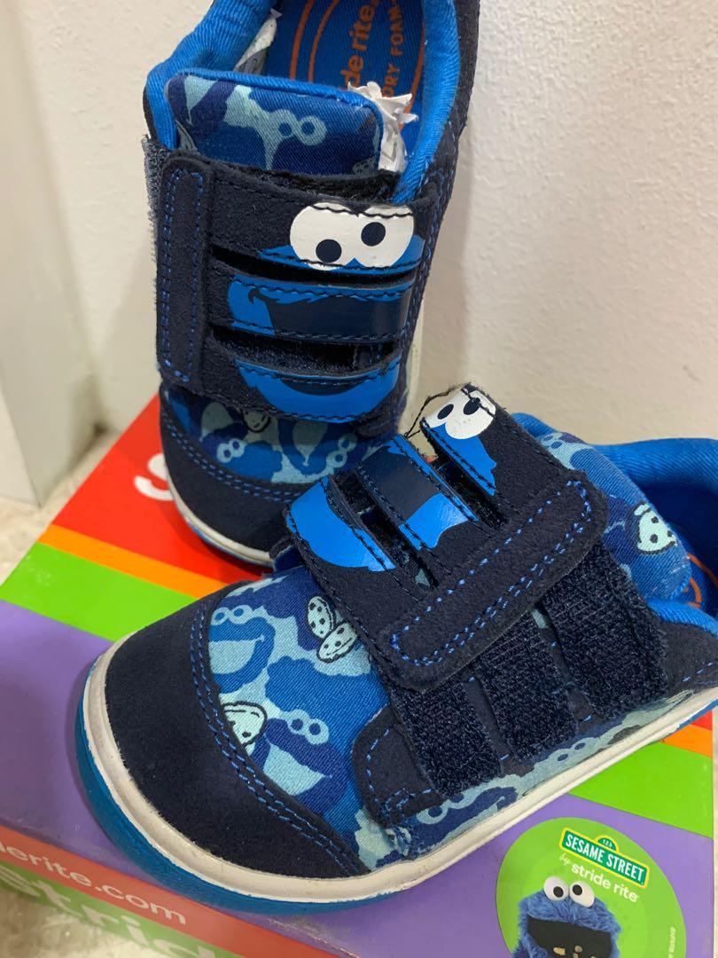 Stride rite cookie monster shoes hotsell