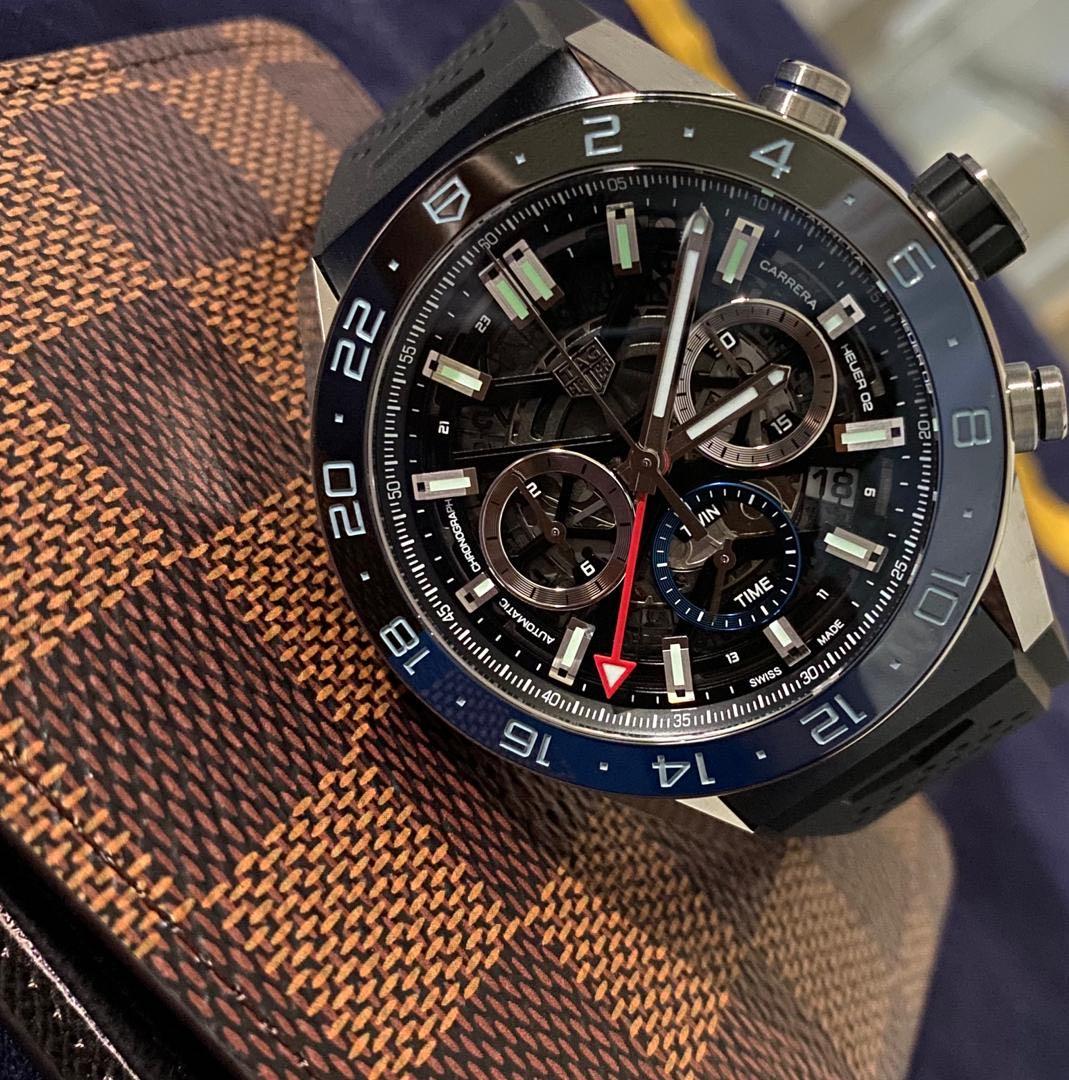 Tag heuer carrera heuer 02 gmt hot sale