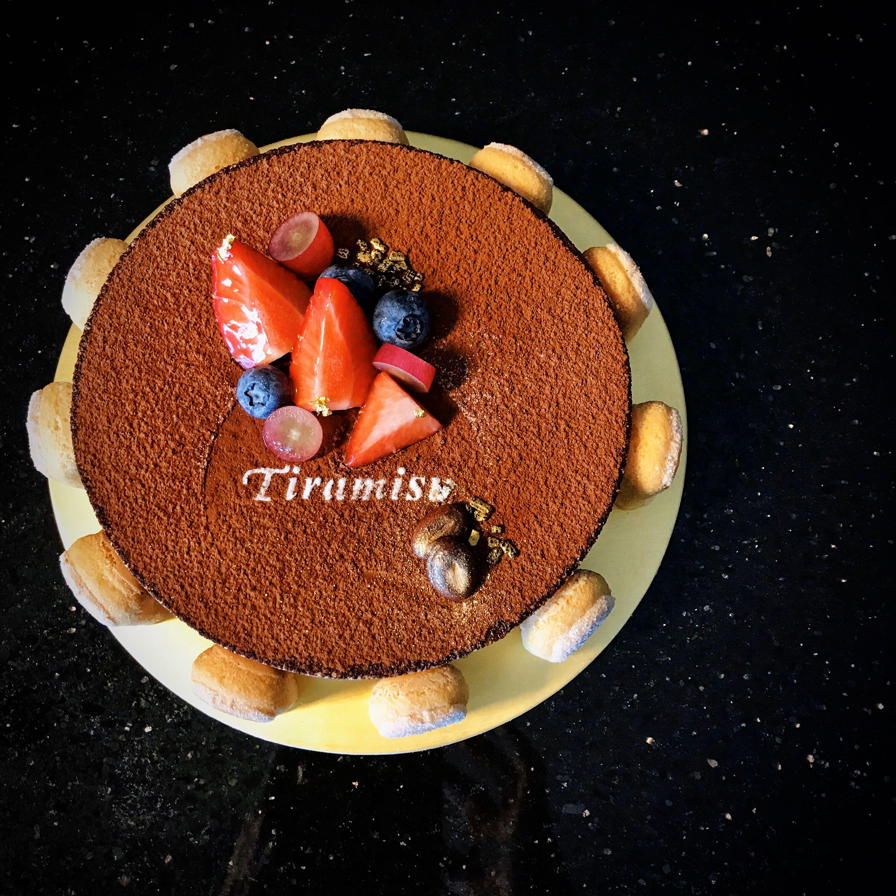 Le Tiramisu Alcoholic Non Alcoholic Food Drinks Local F Bs Snacks Desserts On Carousell