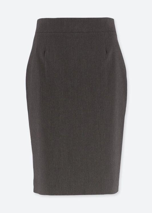 Uniqlo pencil skirt (Category: Skirts) located in Manila. Submitted by jmb09 (Listing ID 1016405402, Image 1). Description: Waist size is 64cm. Unused. Rfs wrong size.