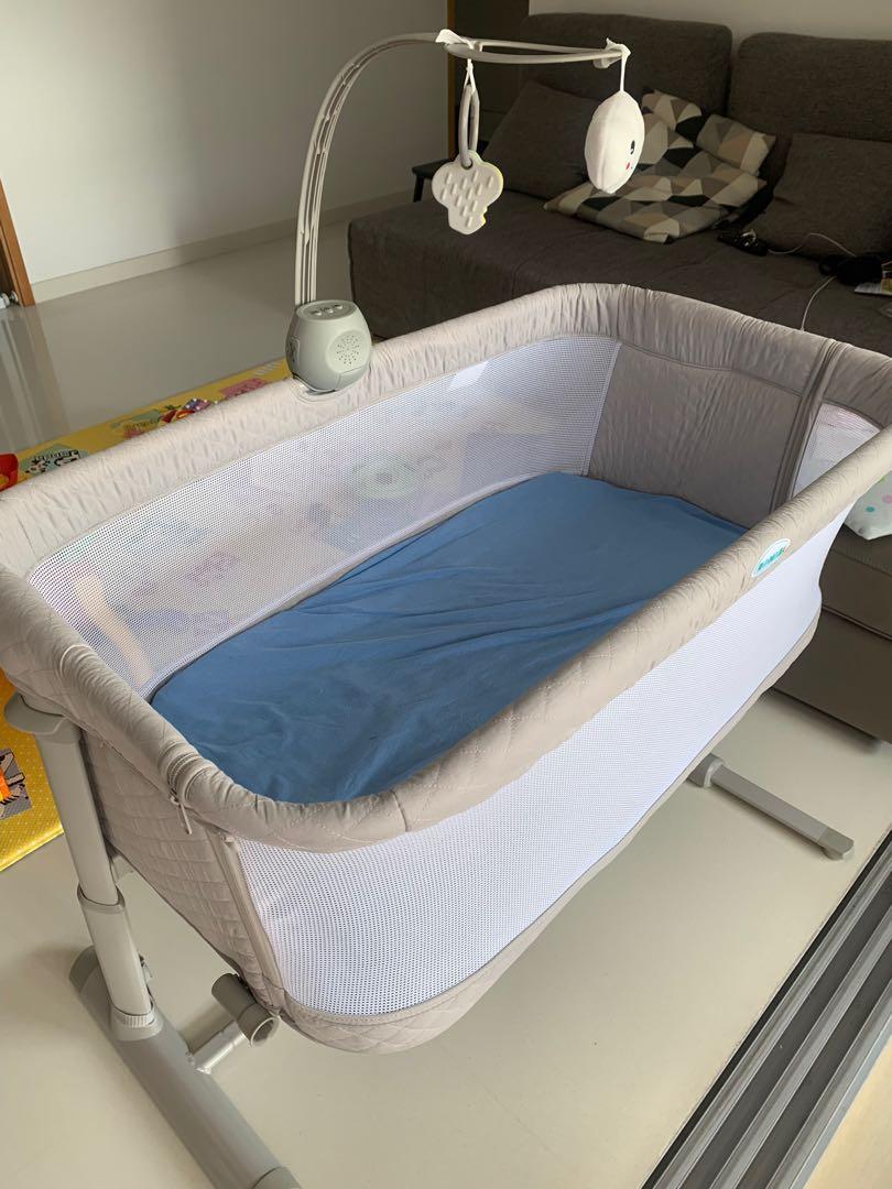 baby cot side bed