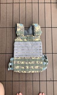 (Category: ) located in . Submitted by tacticalaffair (Listing ID 1016311205, Image 1). Description: .