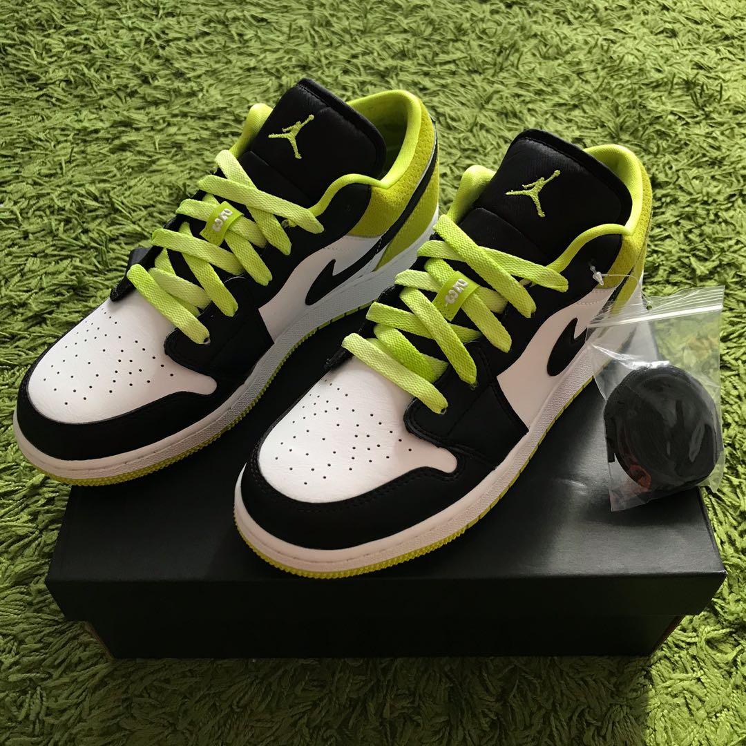 air jordan 1 low cyber