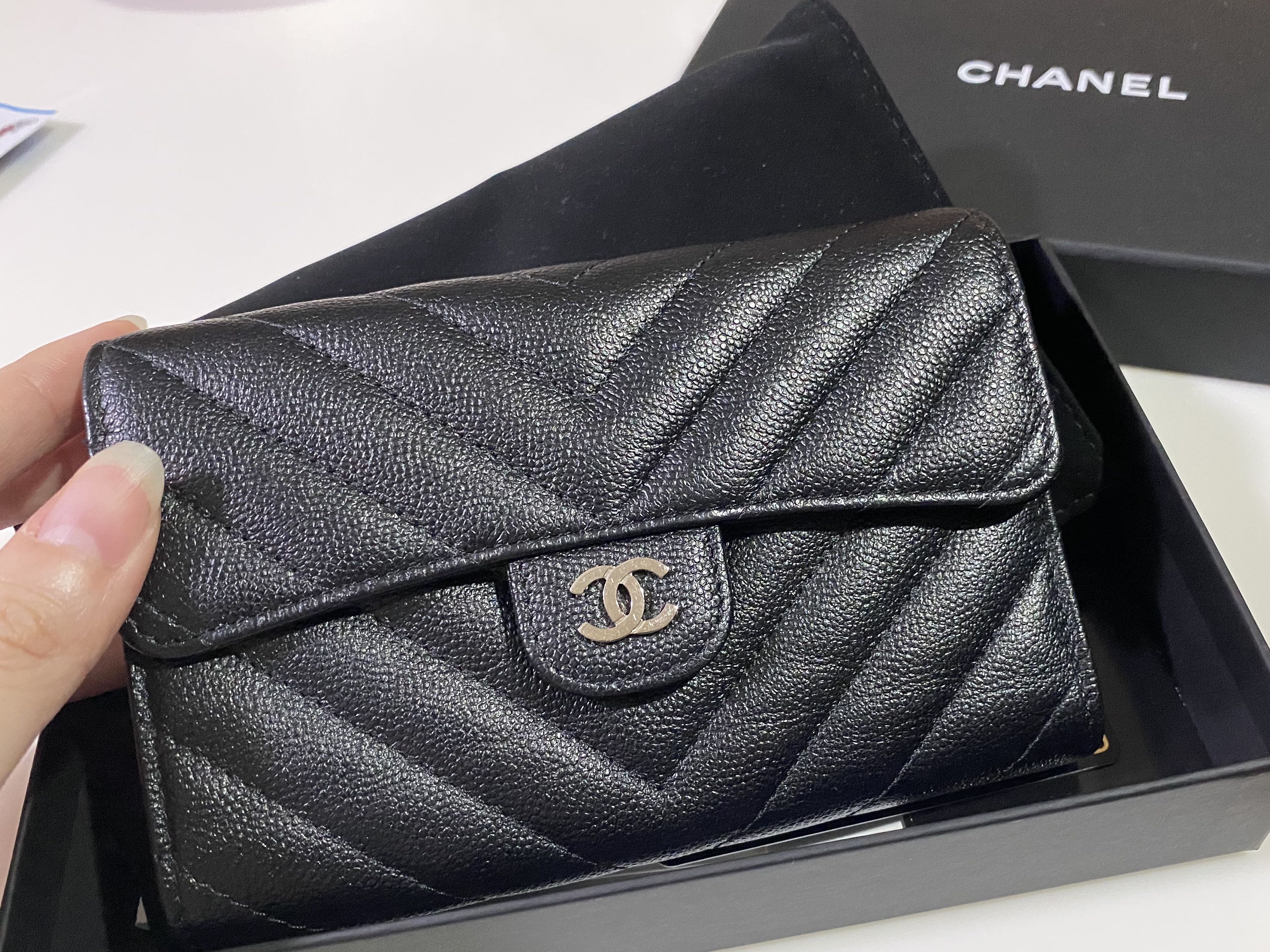 Almost New💋Chanel Short Tri-fold Flap Wallet Chevron Black Caviar Shw,  Luxury, Bags & Wallets on Carousell