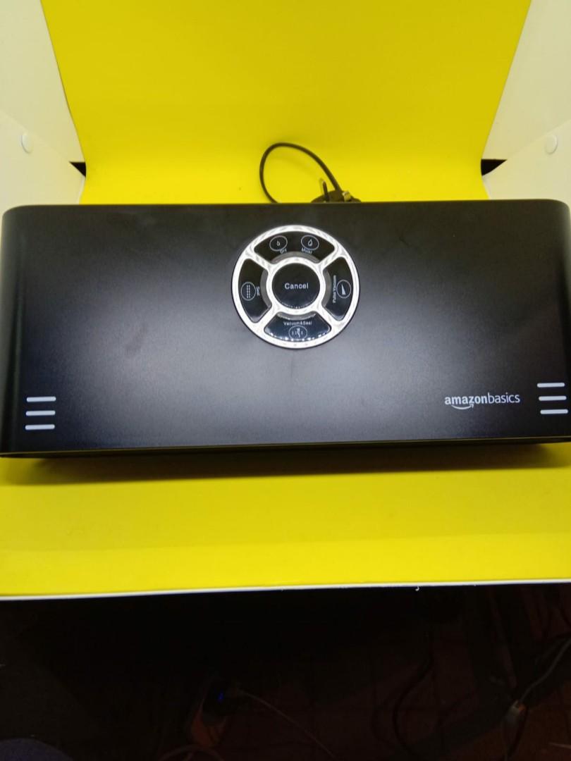 AmazonBasics Vacuum Sealer, 30 cm Seam + 10 Vacuum Bags, Black