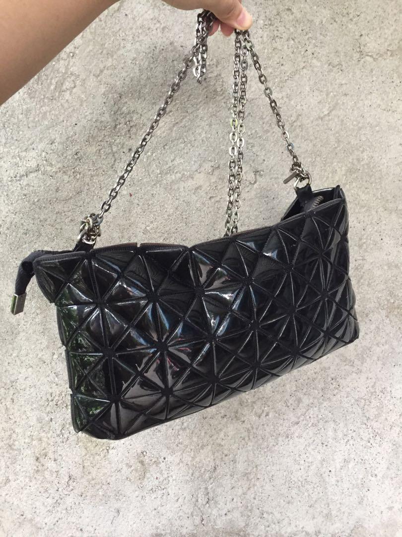 Bao bao sling bag price top