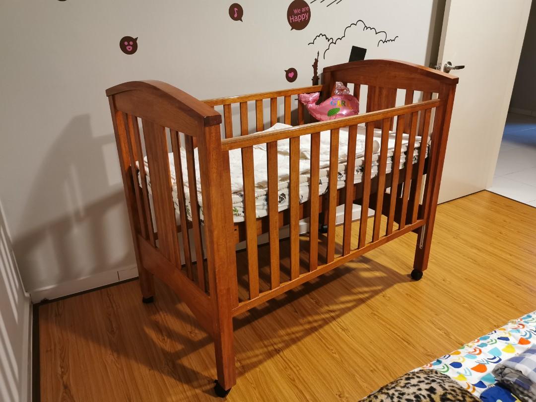 babylove cot