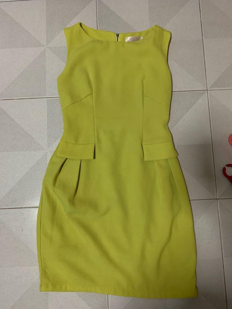 inc yellow dress