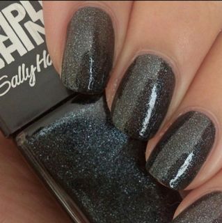 (Category: ) located in . Submitted by hausofeverything (Listing ID 1016637209, Image 1). Description: .