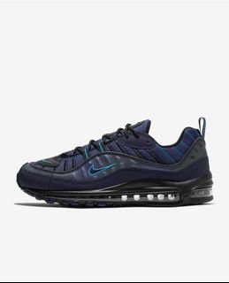 (Category: ) located in . Submitted by shoe.dog (Listing ID 1016498276, Image 1). Description: .