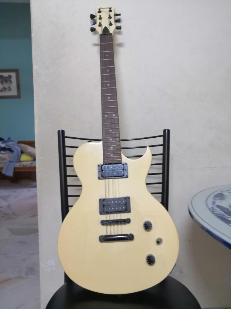 Brownsville New York Les Paul aged White Electric Guitar, Hobbies