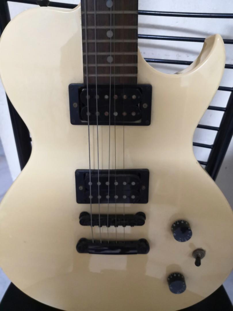 Brownsville New York Les Paul aged White Electric Guitar, Hobbies
