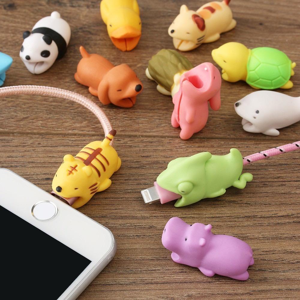 Cable Pets Protector (Category: Other Mobile & Gadget Accessories) located in Puchong. Submitted by khazstore (Listing ID 1016446569, Image 1). Description: 🐯🐶🐱🐭🐹🐰🦊🐻🐼🐨🦁🐷🐵 🔥 LIMITED READY STOCK 🔥 ✅ Choose your favourite CABLE PETS now ! *Price does not include postage. *COD only at Bandar Bukit Puchong..