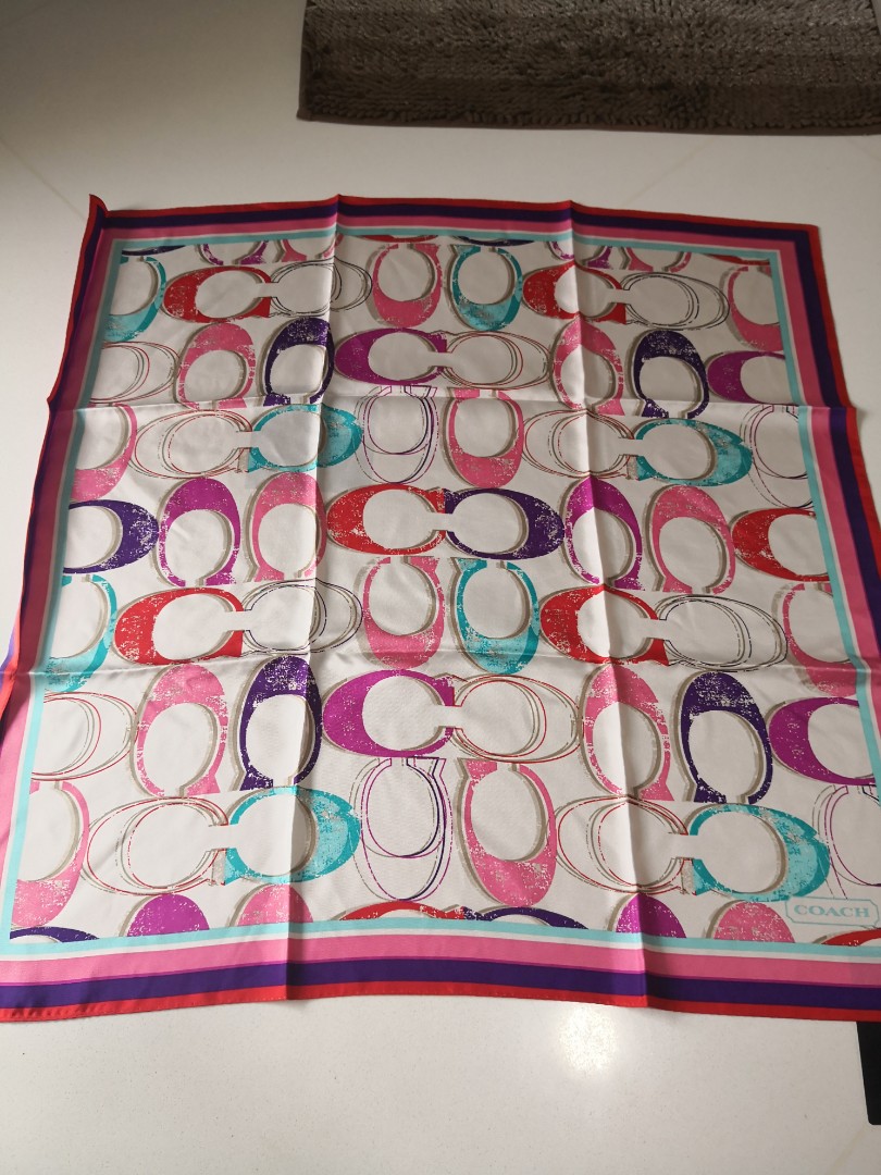 Coach best sale square scarf