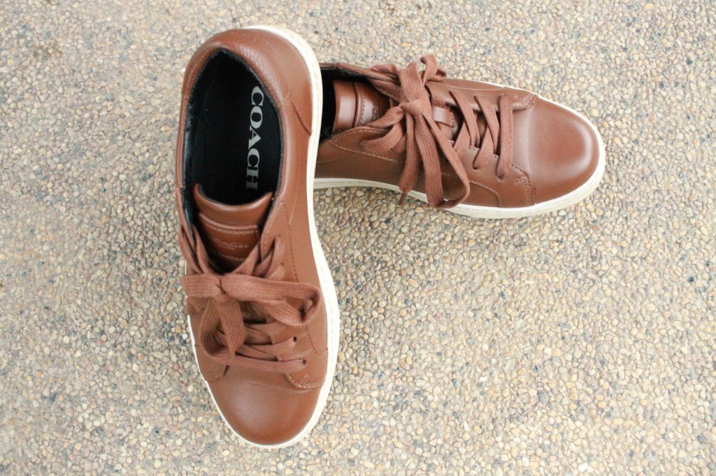 Coach Men Sneakers Men S Fashion Footwear Sneakers On Carousell