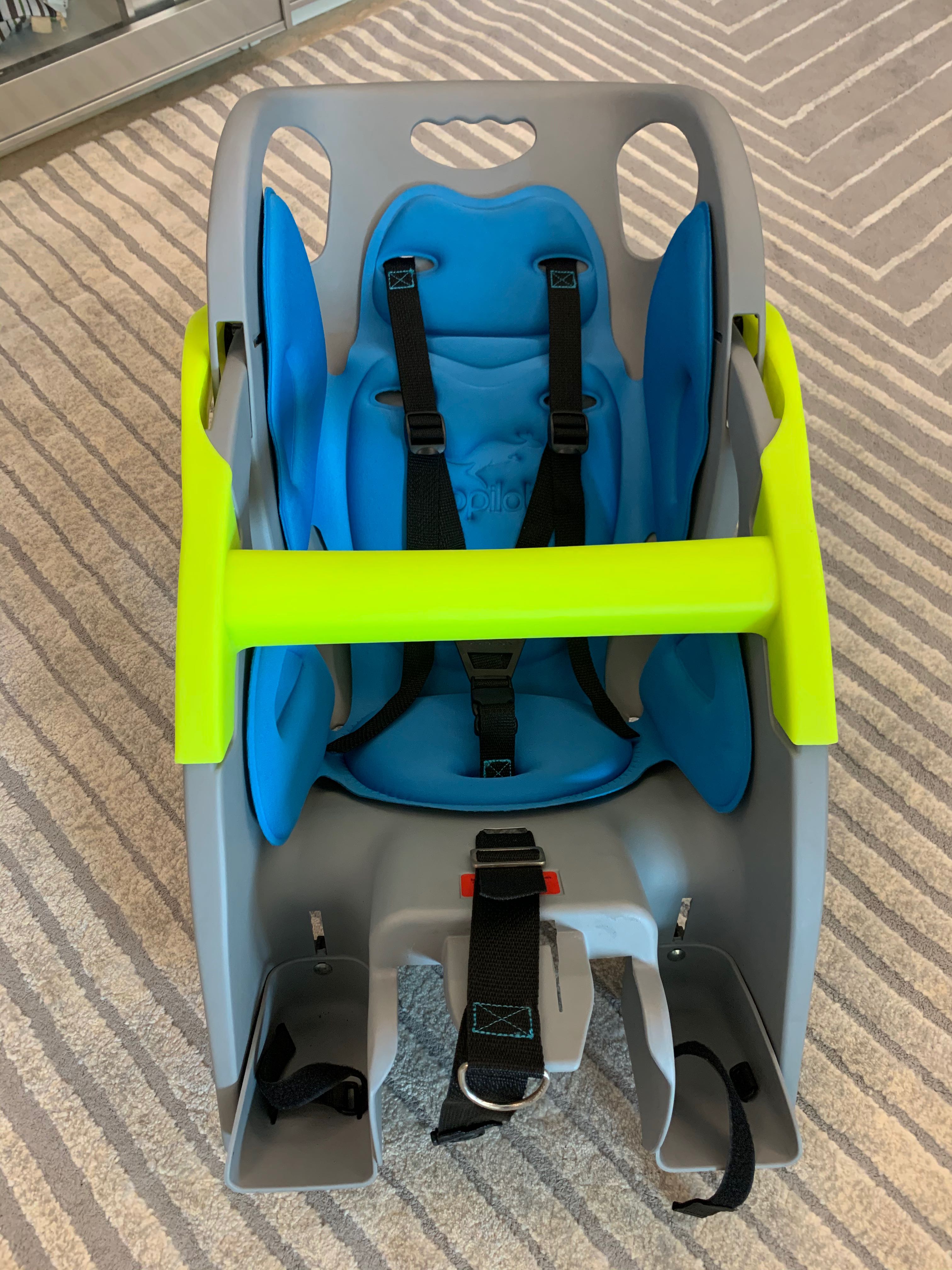 Copilot bike child seat with side guard, Sports Equipment, Bicycles