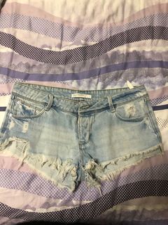 (Category: ) located in . Submitted by alittletrunk (Listing ID 1016619754, Image 1). Description: .