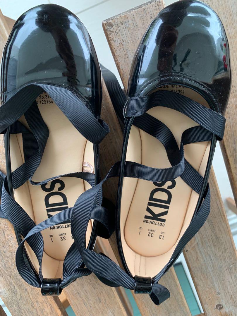 Cotton on kids Girl s shoes Babies Kids Babies Kids Fashion on Carousell