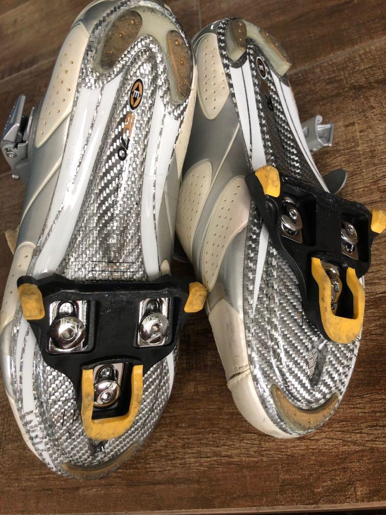 Giro cleats online