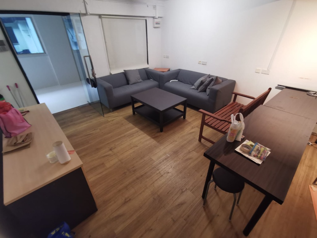 Great Price for A Huge Office Space. 5mins Walk To Chinatown MRT.