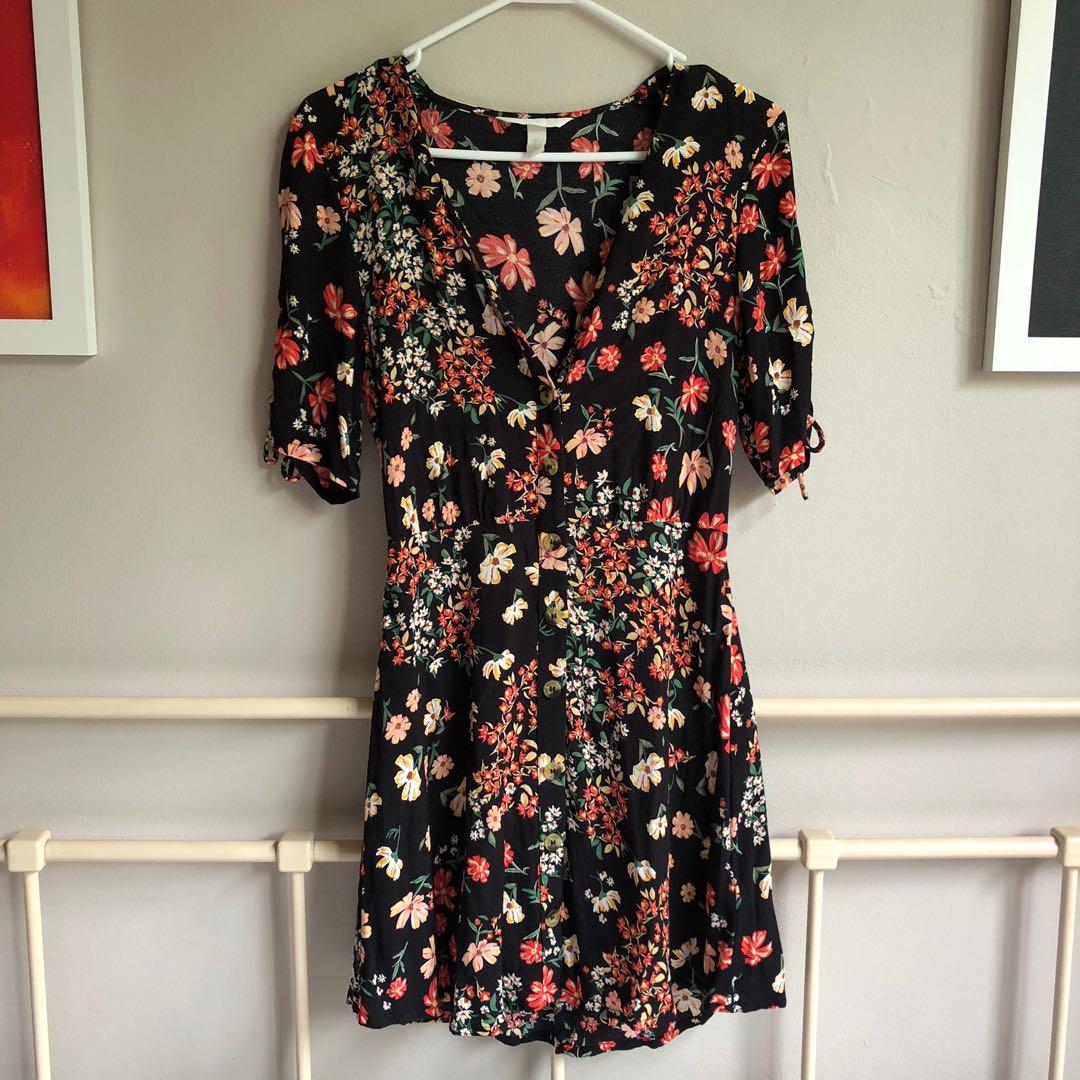 H M Black Floral Dress Women S Fashion Clothes Dresses Skirts On Carousell
