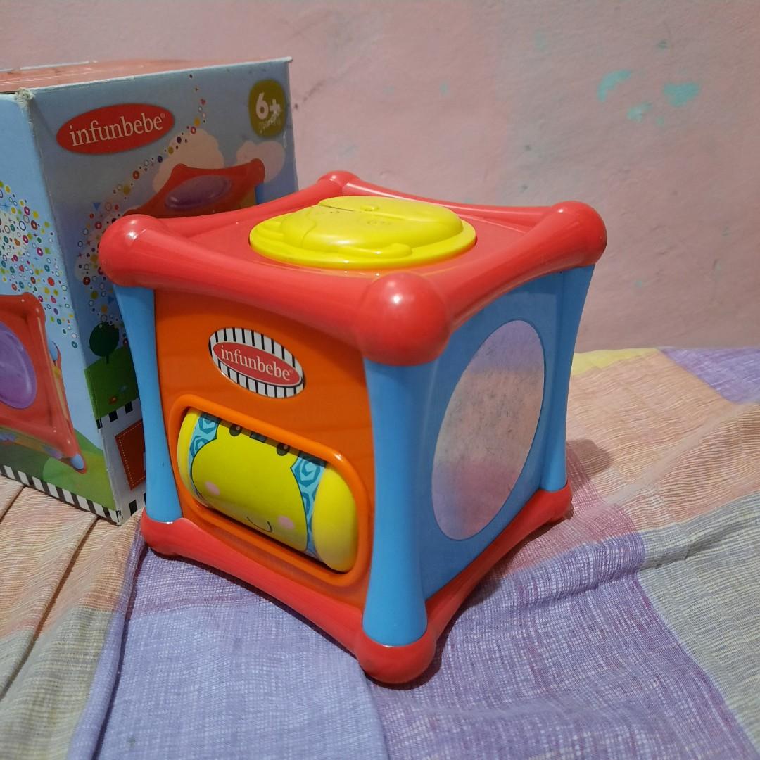 Infunbebe Activity Cube (Category: Infant Playtime) located in Pasig City. Submitted by ambushhh (Listing ID 1016606327, Image 2). Description: Used but still in good condition Yung mirror na gano malinaw pero lahat functioning pa With box RFS: decluttering maglilipat na bahay.
