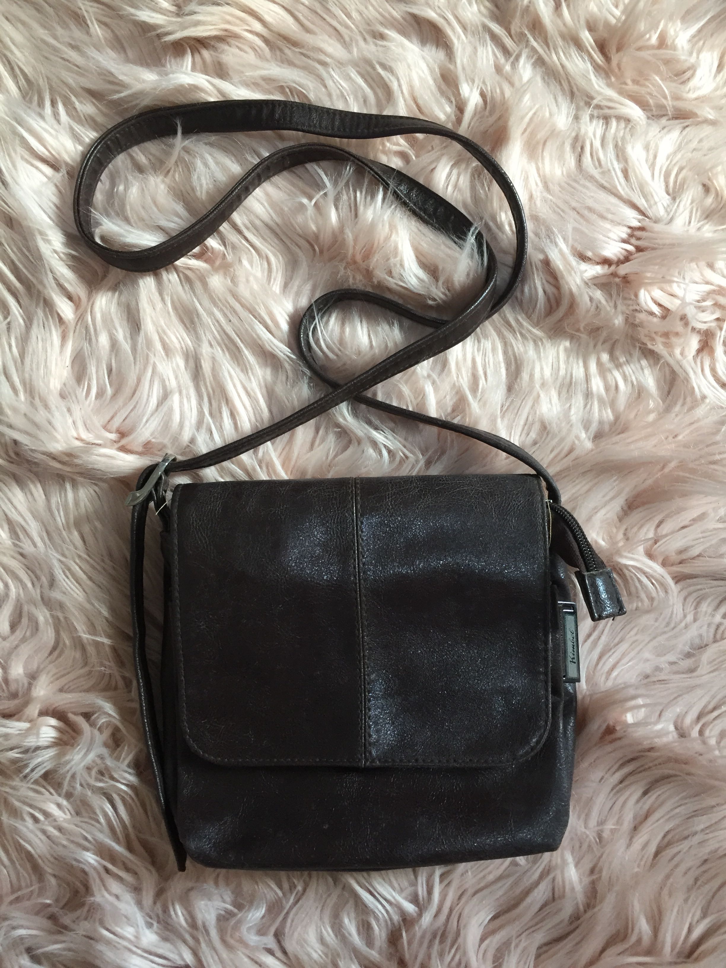 Kimbel sling discount bag price