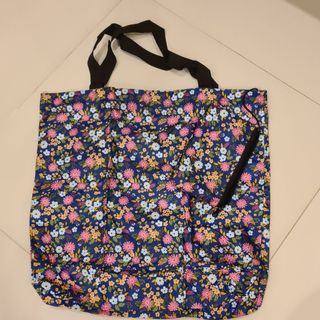 (Category: ) located in . Submitted by foralaneshop (Listing ID 1016602395, Image 1). Description: .