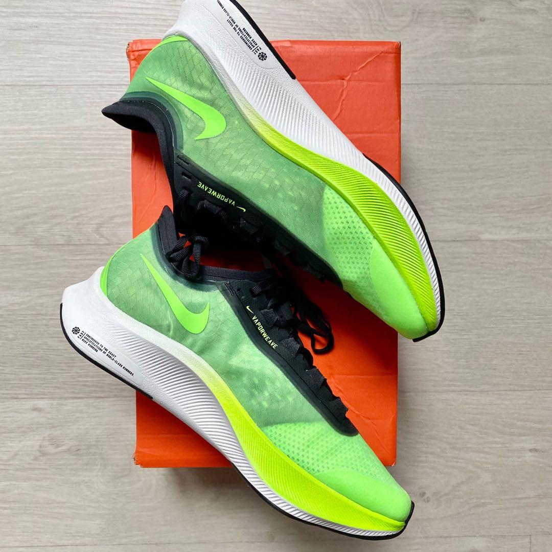 zoom fly 3 electric green
