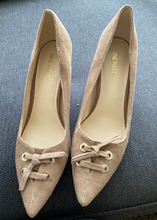 nine west tan heels