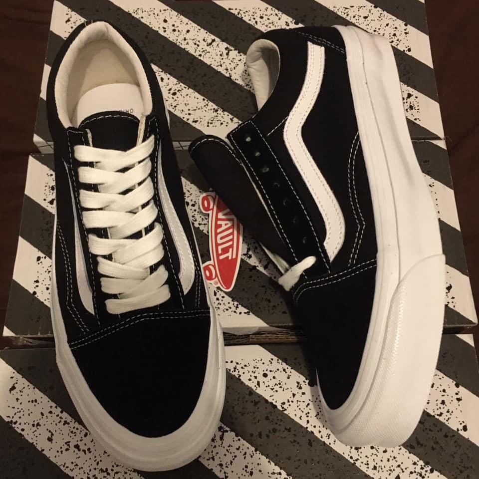 Vans vault old skool black on sale