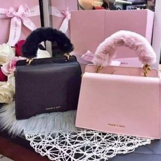 (Category: ) located in . Submitted by JCJ_Shop (Listing ID 1016551255, Image 1). Description: .