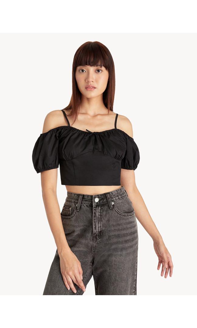 cold shoulder black crop top