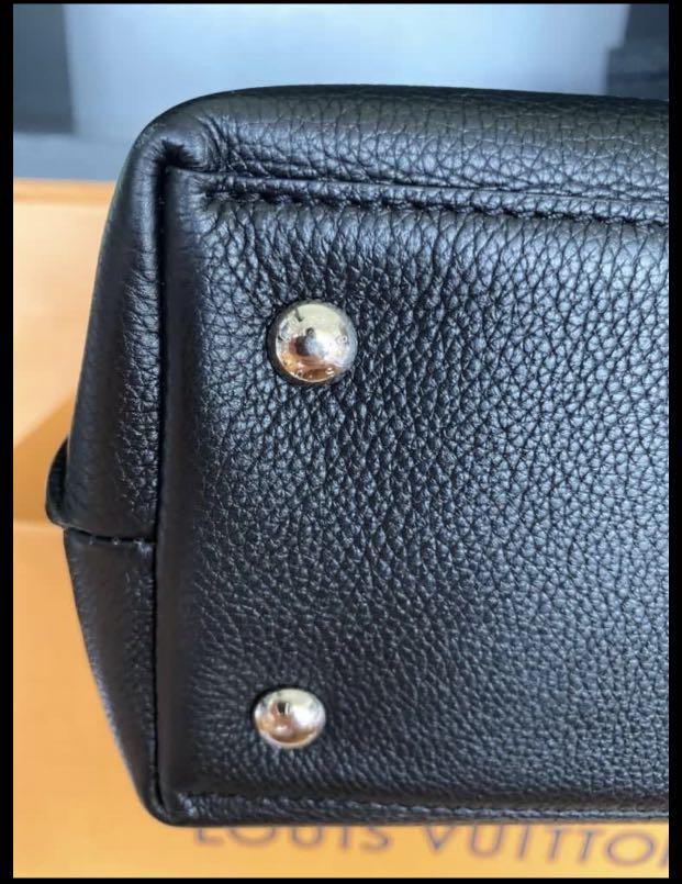 Louis Vuitton Lockme Ever BB Black Grainy Leather SHW, Luxury, Bags &  Wallets on Carousell