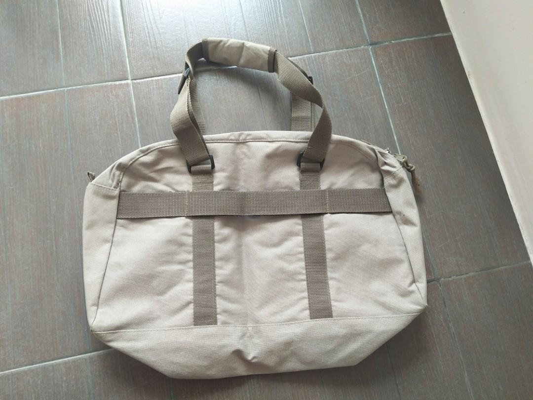 women's small travel bag