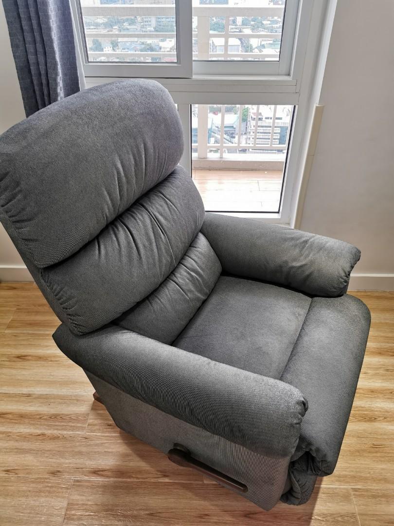 Rialto lazy shop boy recliner