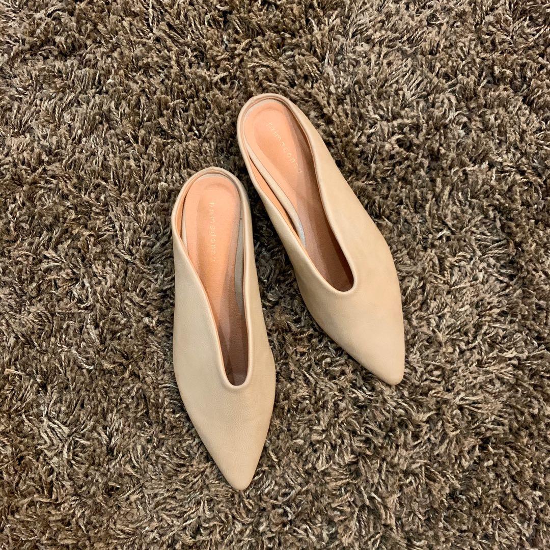 nude mule flats